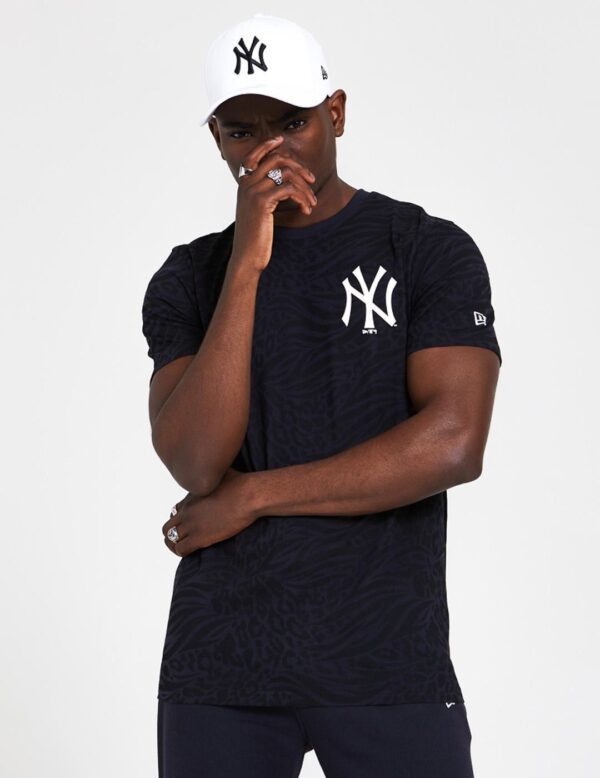 CAMISETA NEW ERA NEYYAN